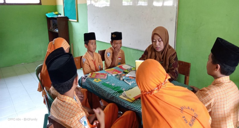 Siswa/i MIS Al Falah Kuncung Ikuti Ujian SKUA Sebagai Kecakapan Pelajaran Pendidikan Agama Islam